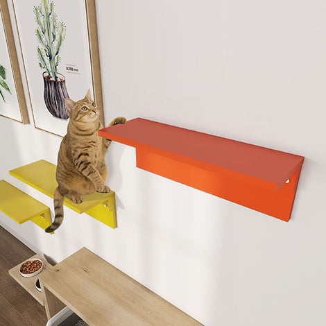 猫にボロボロにされにくい壁掛け家具
